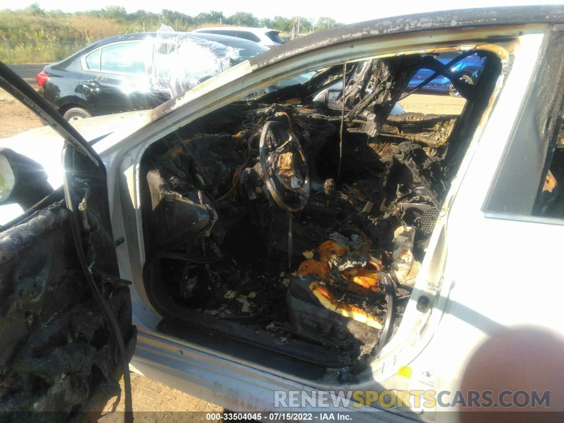 5 fotografías del automóvil dañado 4T1T11BK2NU051655 TOYOTA CAMRY 2022