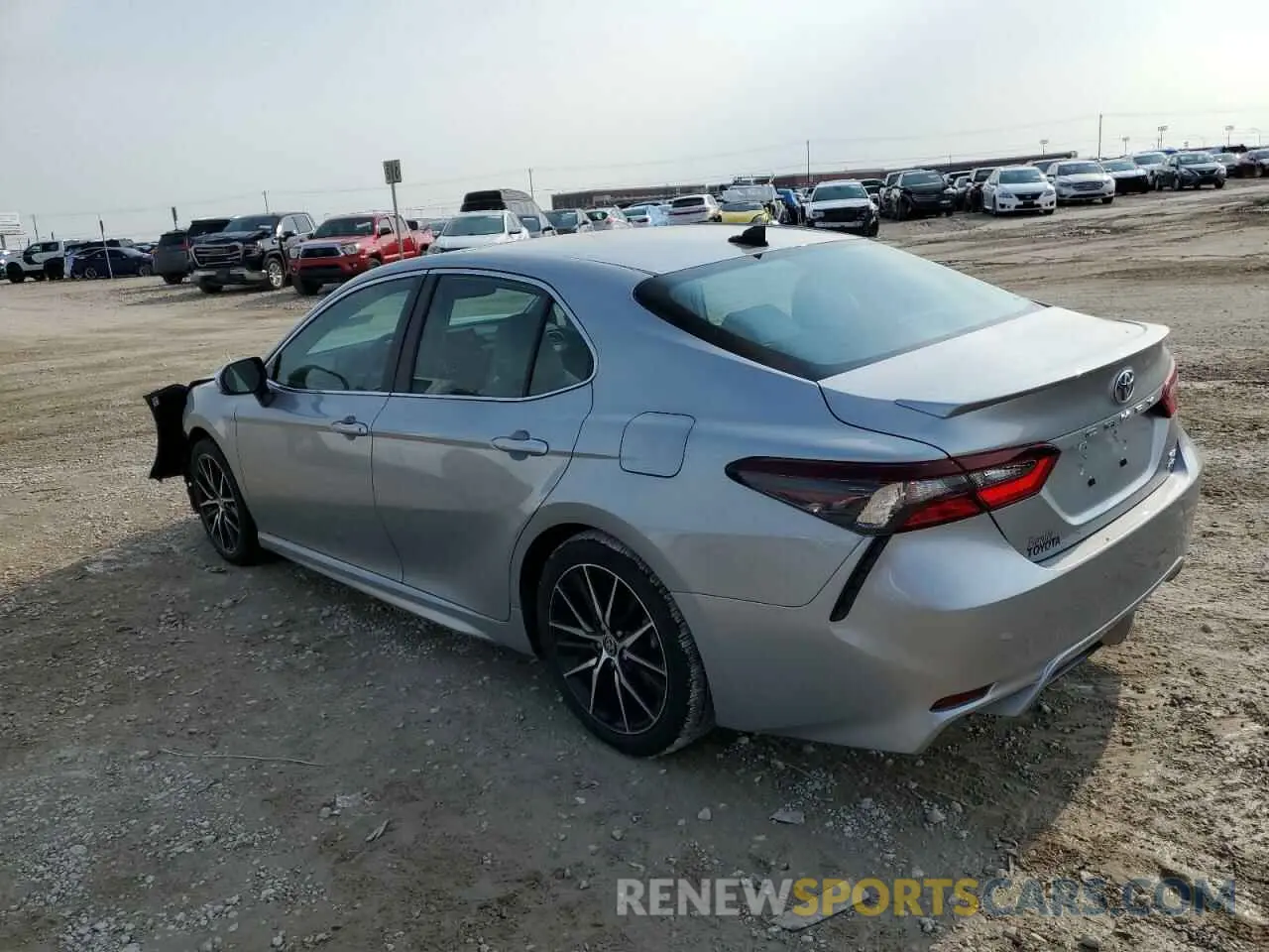 2 fotografías del automóvil dañado 4T1T11BK4NU068344 TOYOTA CAMRY 2022