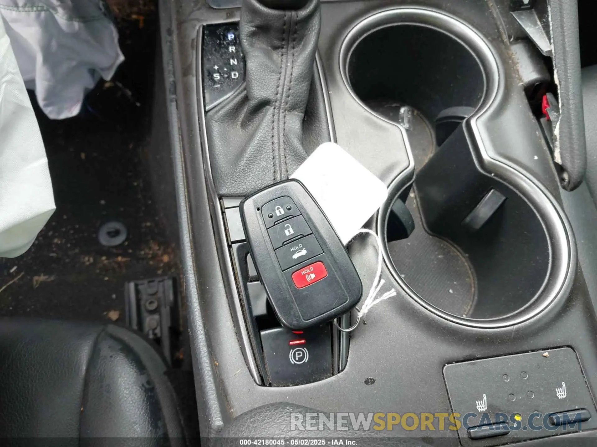 11 fotografías del automóvil dañado 4T1T11BK9NU047845 TOYOTA CAMRY 2022