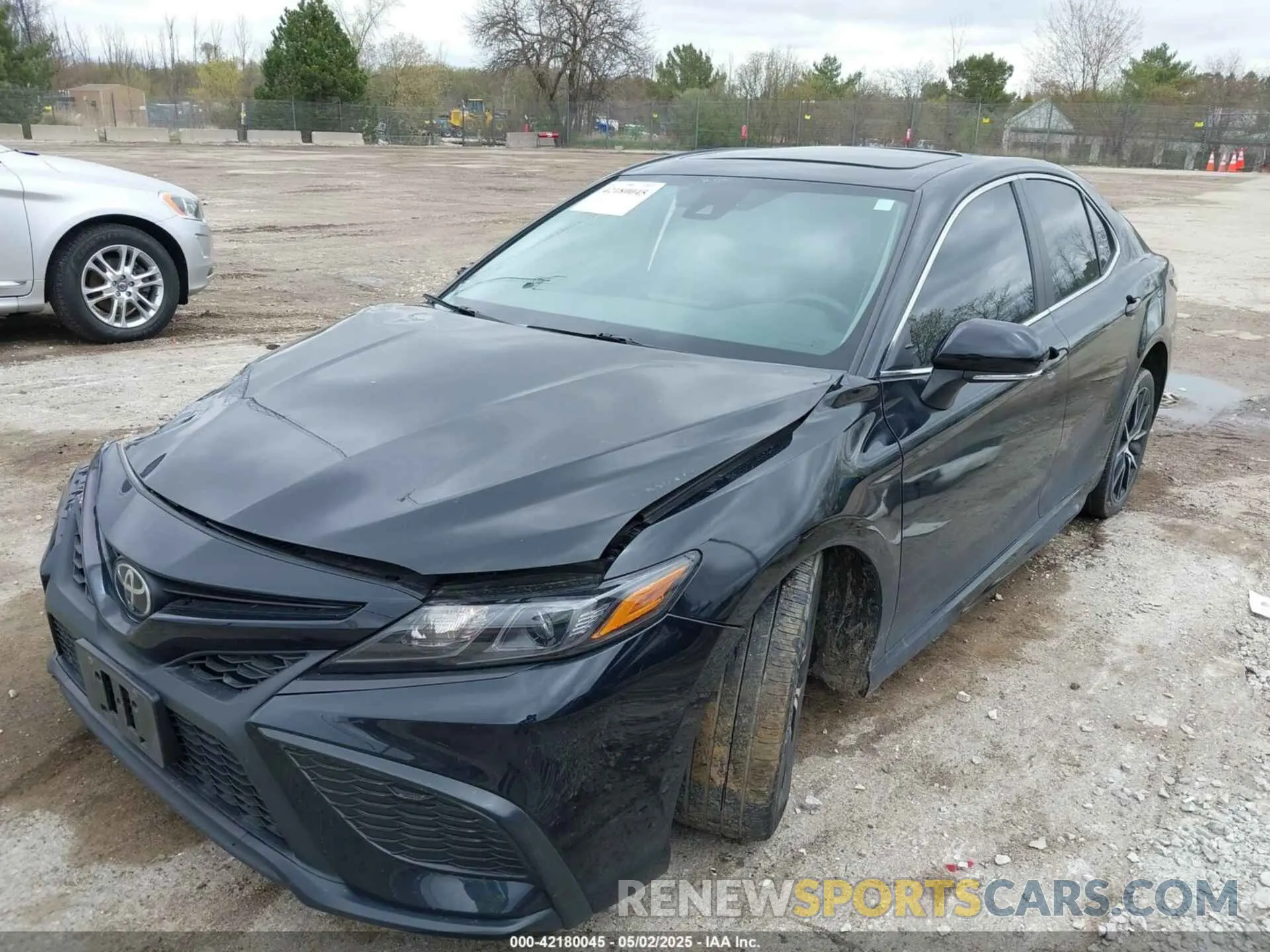 12 fotografías del automóvil dañado 4T1T11BK9NU047845 TOYOTA CAMRY 2022