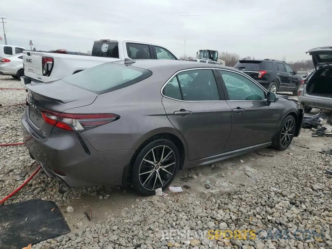 3 fotografías del automóvil dañado 4T1T11BK9NU048008 TOYOTA CAMRY 2022