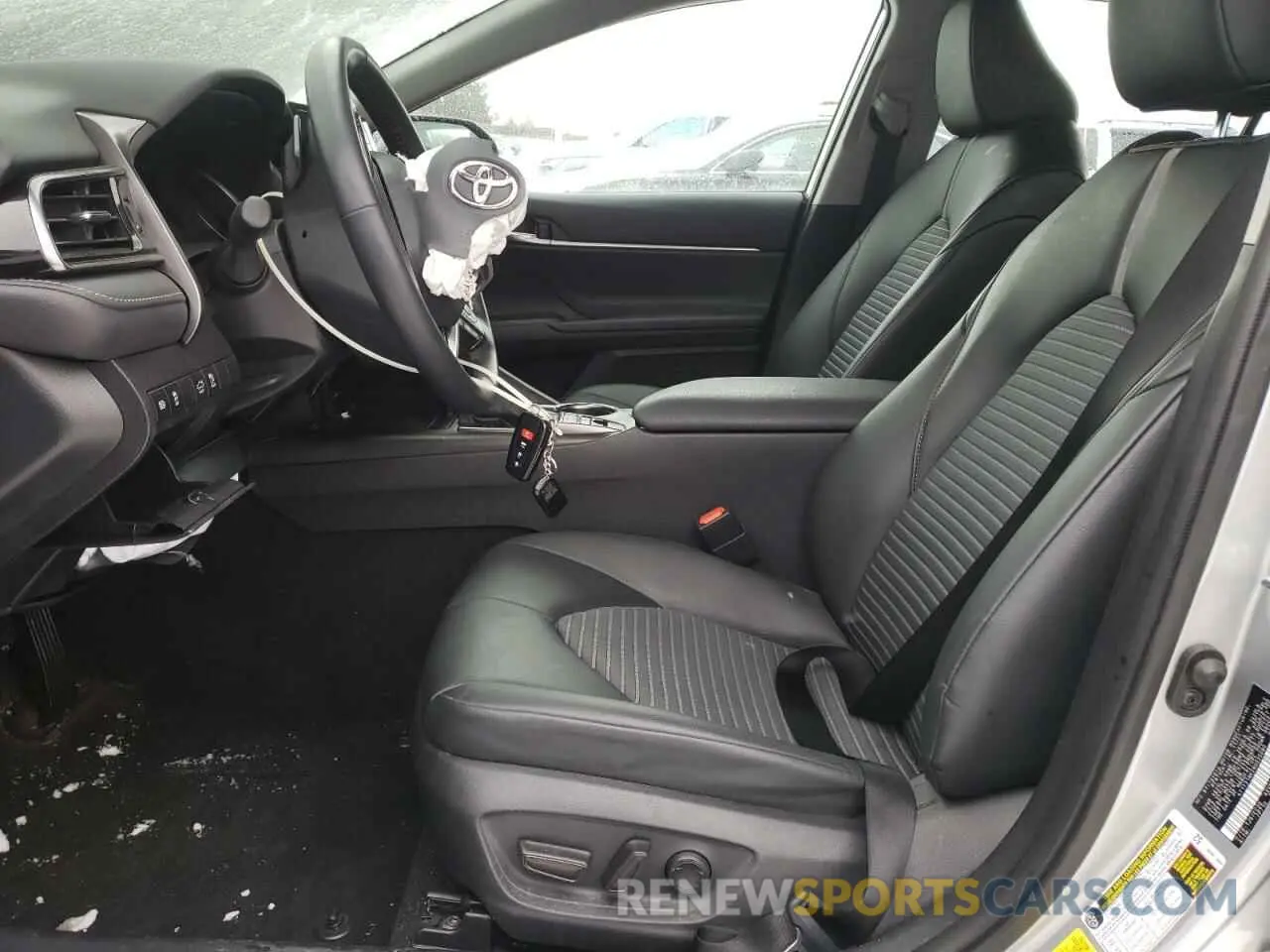 7 fotografías del automóvil dañado 4T1T31AK2NU035080 TOYOTA CAMRY 2022