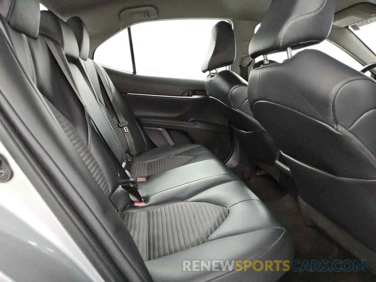 10 fotografías del automóvil dañado 4T1T31AK8NU032443 TOYOTA CAMRY 2022