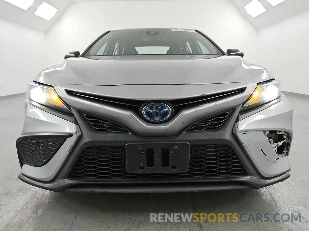 5 fotografías del automóvil dañado 4T1T31AK8NU032443 TOYOTA CAMRY 2022