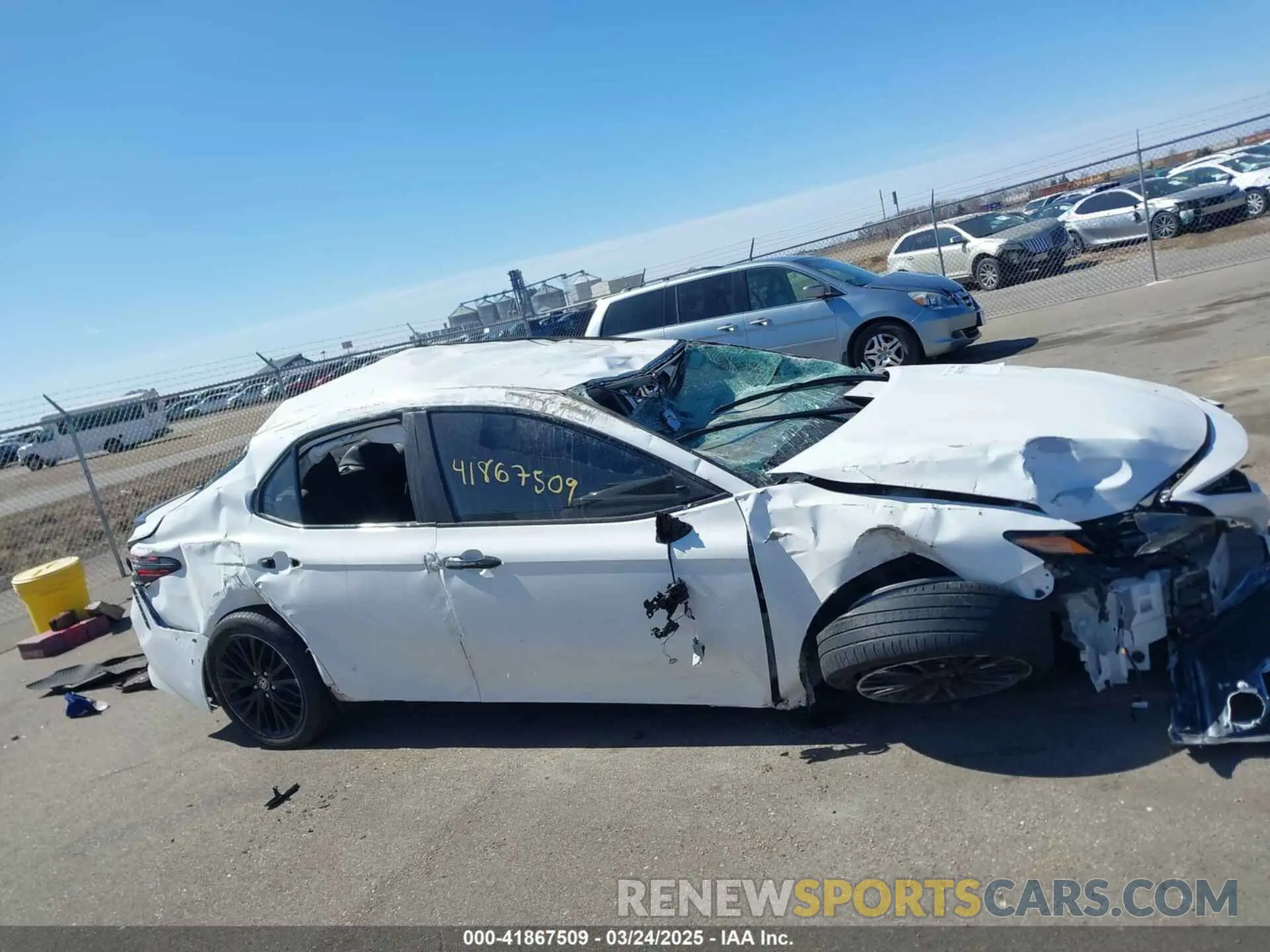 13 fotografías del automóvil dañado 4T1T31AK8NU033219 TOYOTA CAMRY 2022