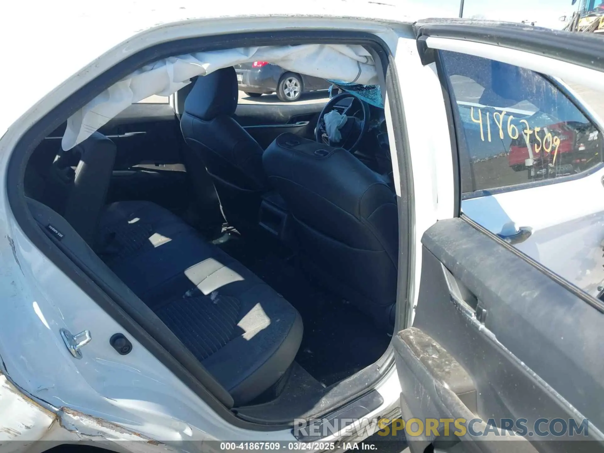 8 fotografías del automóvil dañado 4T1T31AK8NU033219 TOYOTA CAMRY 2022