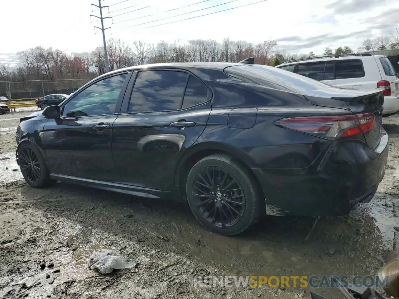 2 fotografías del automóvil dañado 4T1T31AK8NU033737 TOYOTA CAMRY 2022