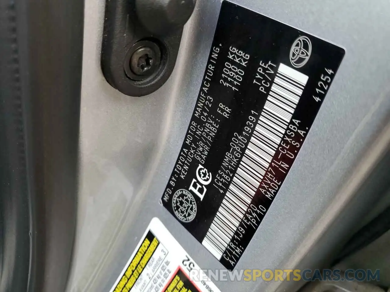 13 fotografías del automóvil dañado 4T1B21HK6PU019391 TOYOTA CAMRY 2023