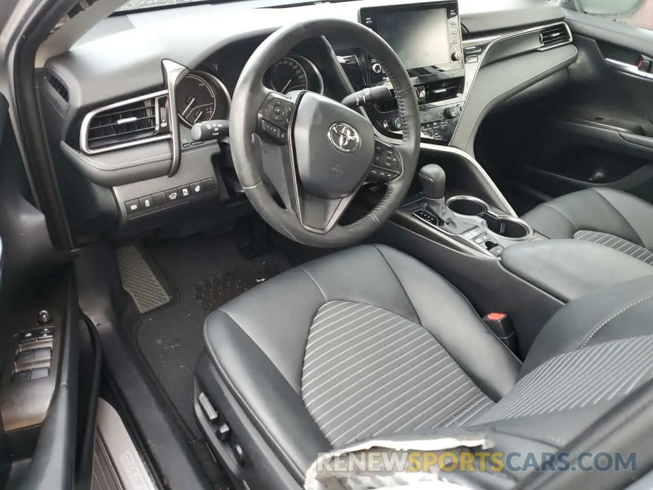 8 fotografías del automóvil dañado 4T1B21HK6PU019391 TOYOTA CAMRY 2023
