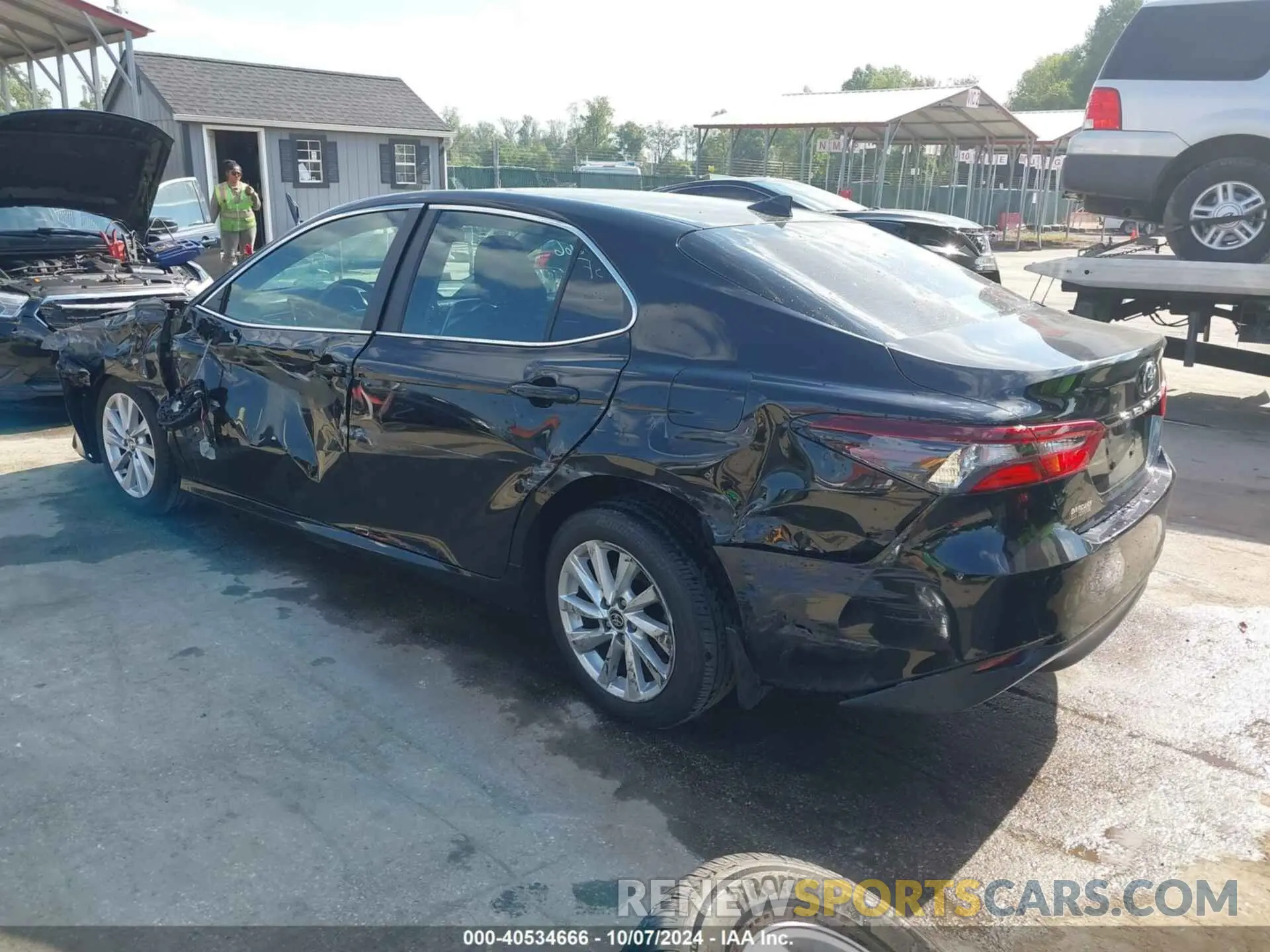 3 fotografías del automóvil dañado 4T1C11AK0PU178358 TOYOTA CAMRY 2023