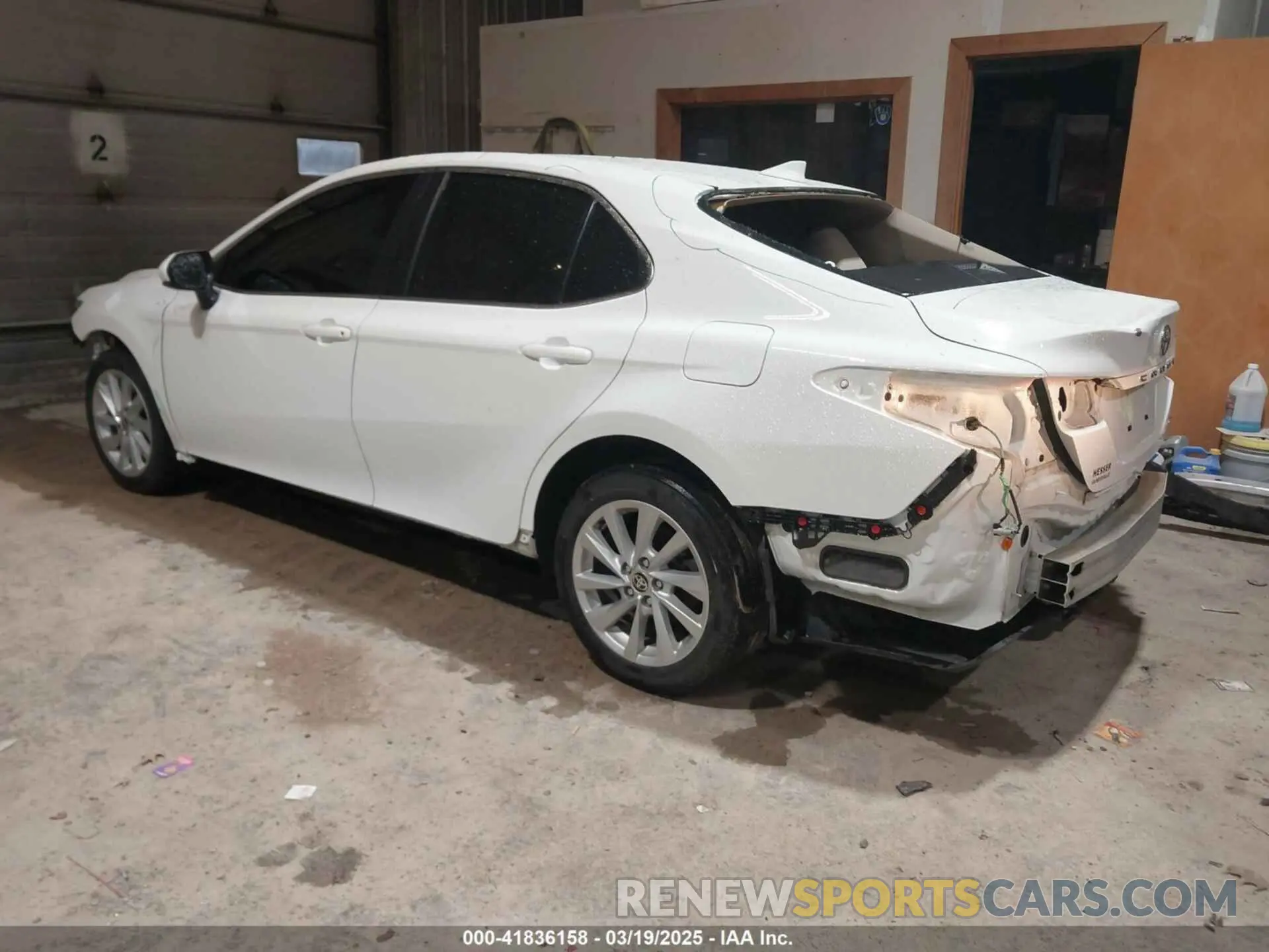 3 fotografías del automóvil dañado 4T1C11AK0PU724110 TOYOTA CAMRY 2023