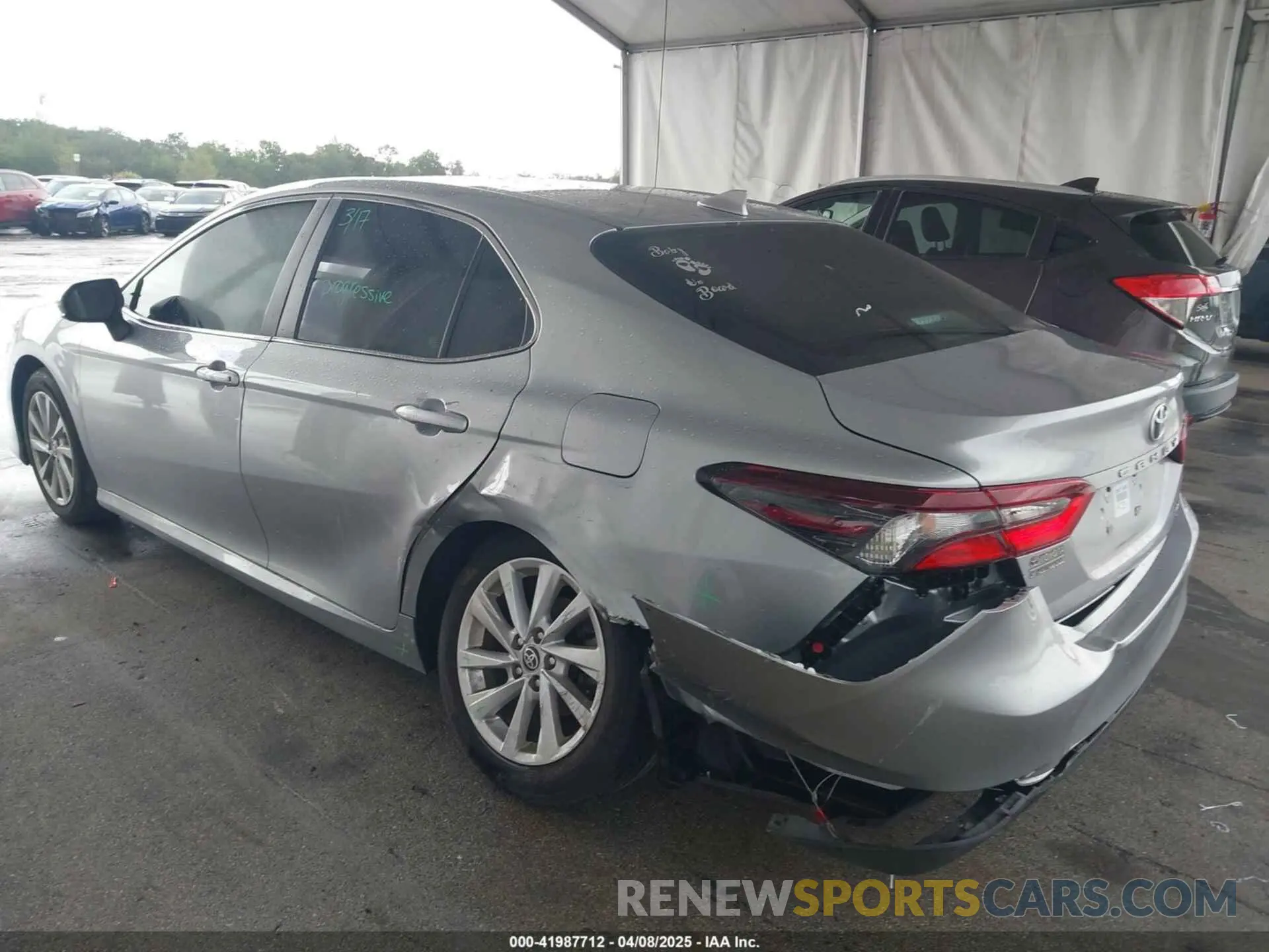 3 fotografías del automóvil dañado 4T1C11AK1PU186713 TOYOTA CAMRY 2023