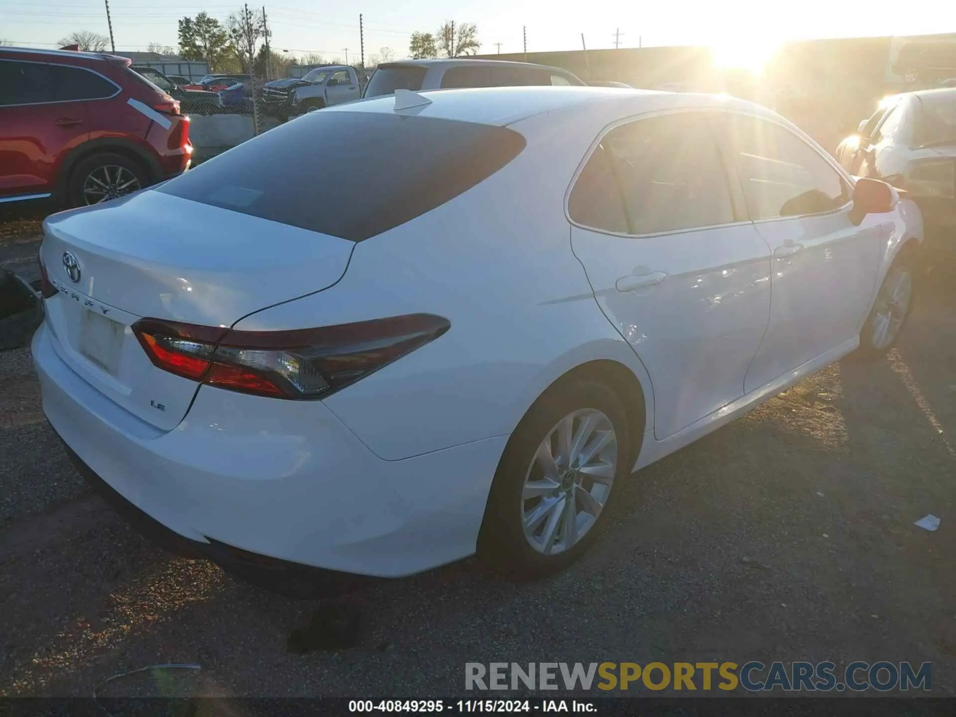 4 fotografías del automóvil dañado 4T1C11AK1PU760081 TOYOTA CAMRY 2023