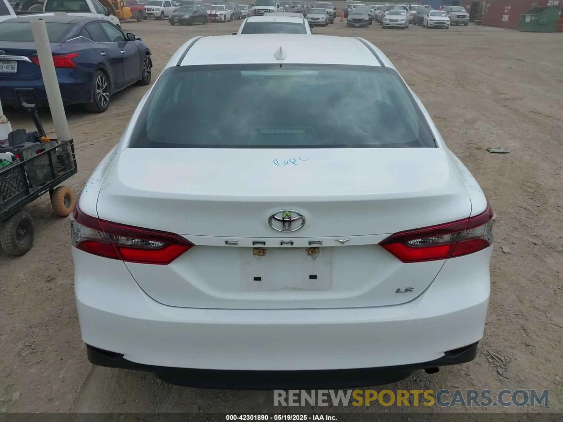 16 fotografías del automóvil dañado 4T1C11AK1PU770254 TOYOTA CAMRY 2023