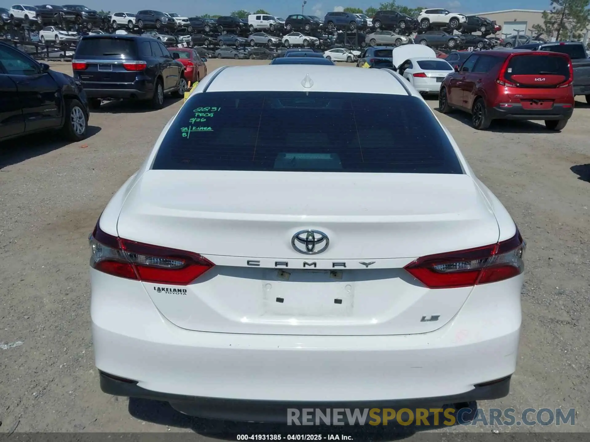17 fotografías del automóvil dañado 4T1C11AK2PU086569 TOYOTA CAMRY 2023