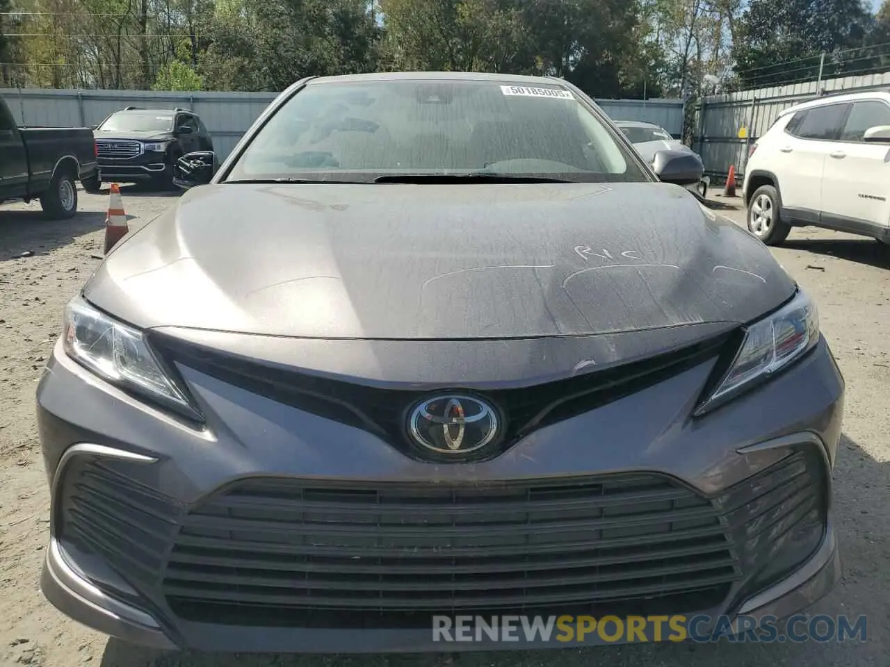 5 fotografías del automóvil dañado 4T1C11AK2PU090721 TOYOTA CAMRY 2023
