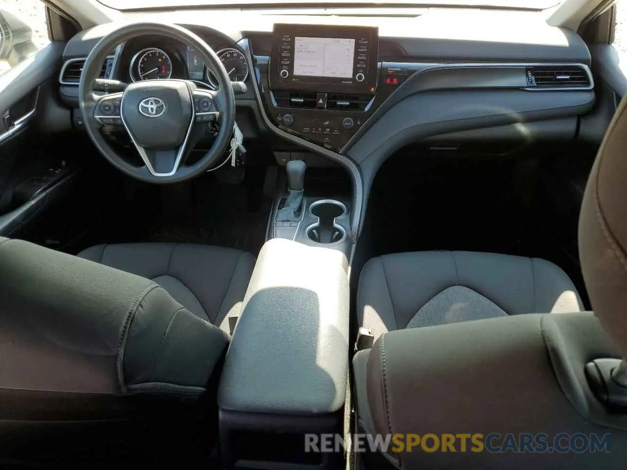 8 fotografías del automóvil dañado 4T1C11AK2PU168494 TOYOTA CAMRY 2023