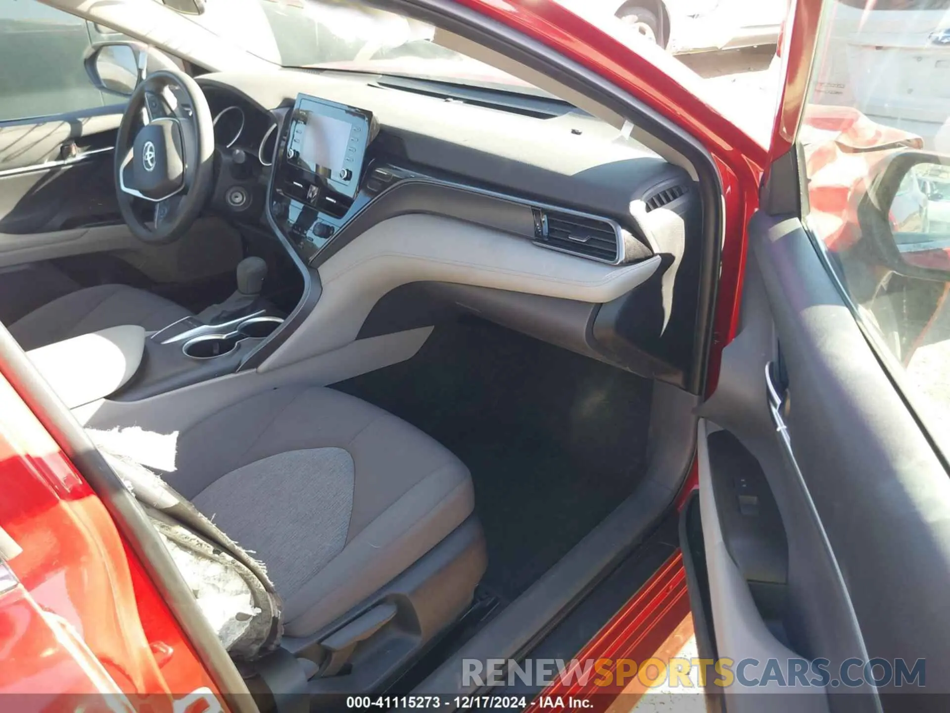 5 fotografías del automóvil dañado 4T1C11AK3PU097919 TOYOTA CAMRY 2023