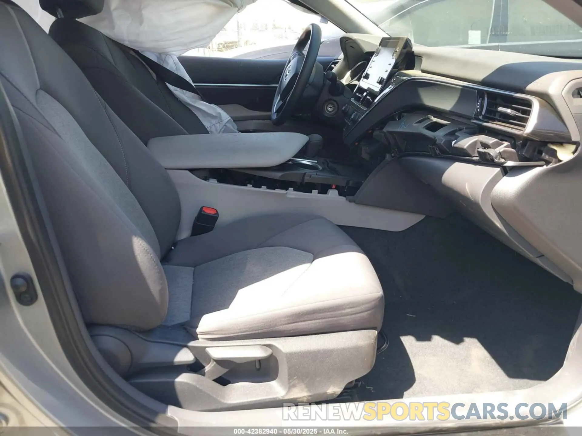5 fotografías del automóvil dañado 4T1C11AK3PU125458 TOYOTA CAMRY 2023