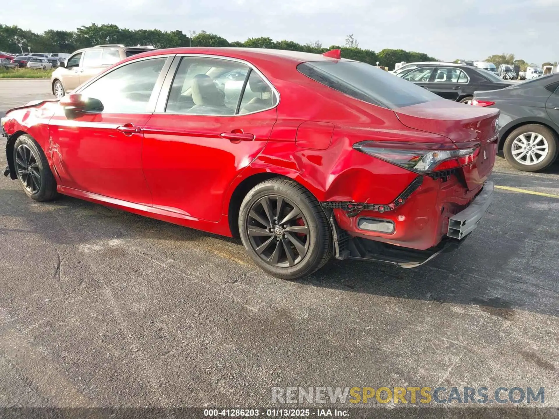 3 fotografías del automóvil dañado 4T1C11AK3PU157570 TOYOTA CAMRY 2023