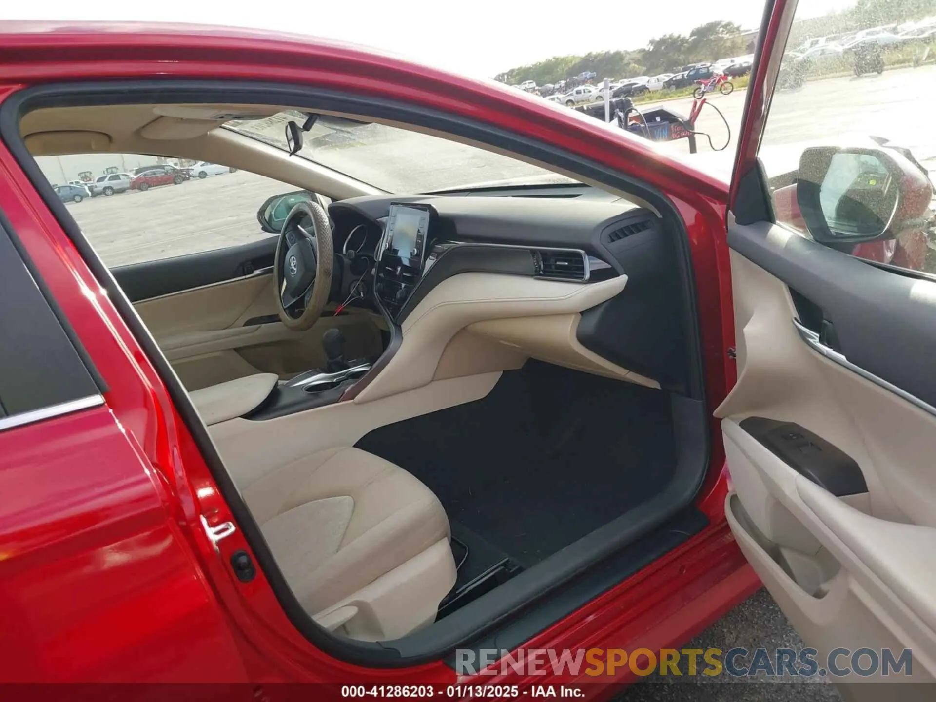 5 fotografías del automóvil dañado 4T1C11AK3PU157570 TOYOTA CAMRY 2023