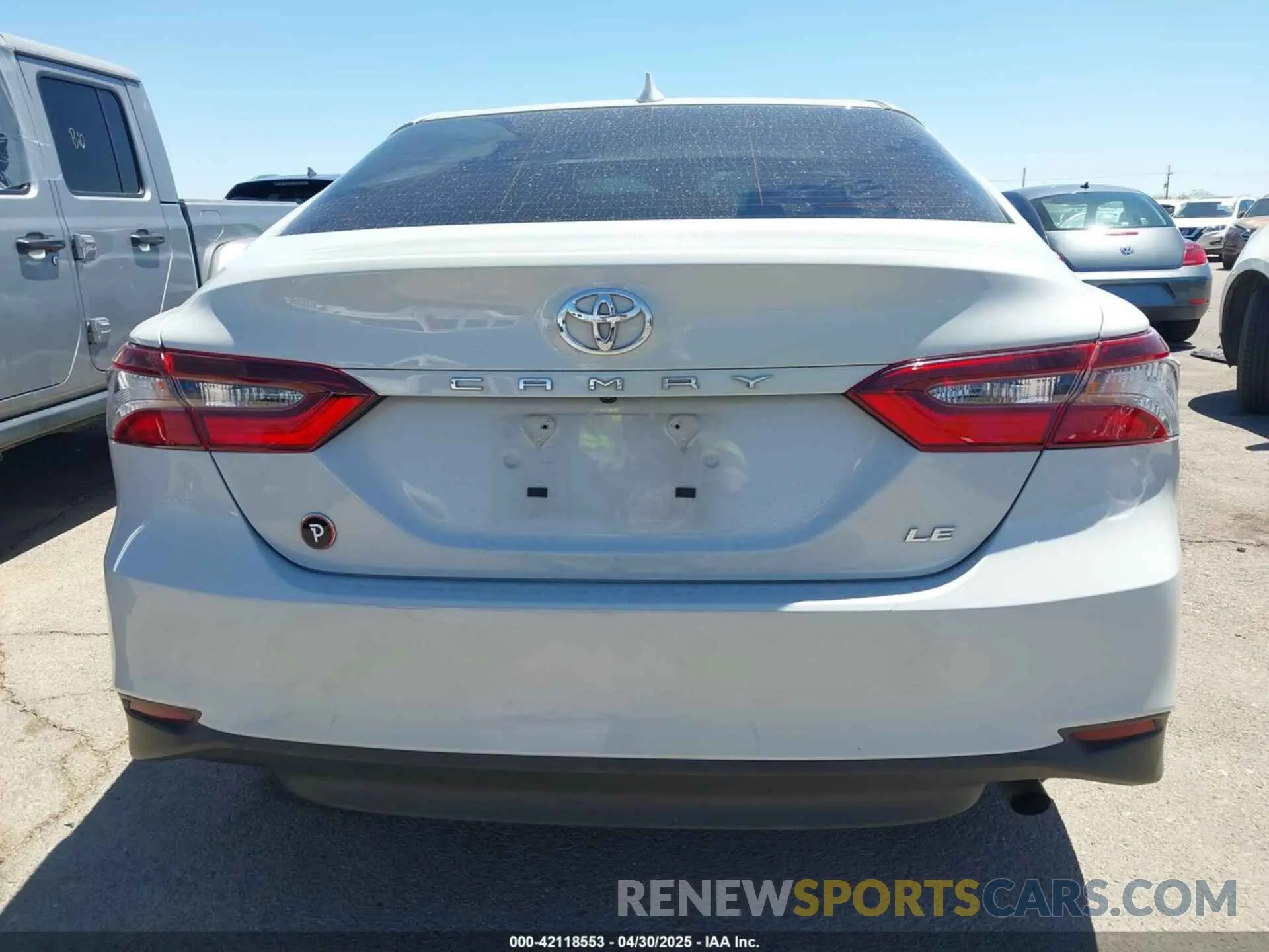 17 fotografías del automóvil dañado 4T1C11AK3PU182386 TOYOTA CAMRY 2023