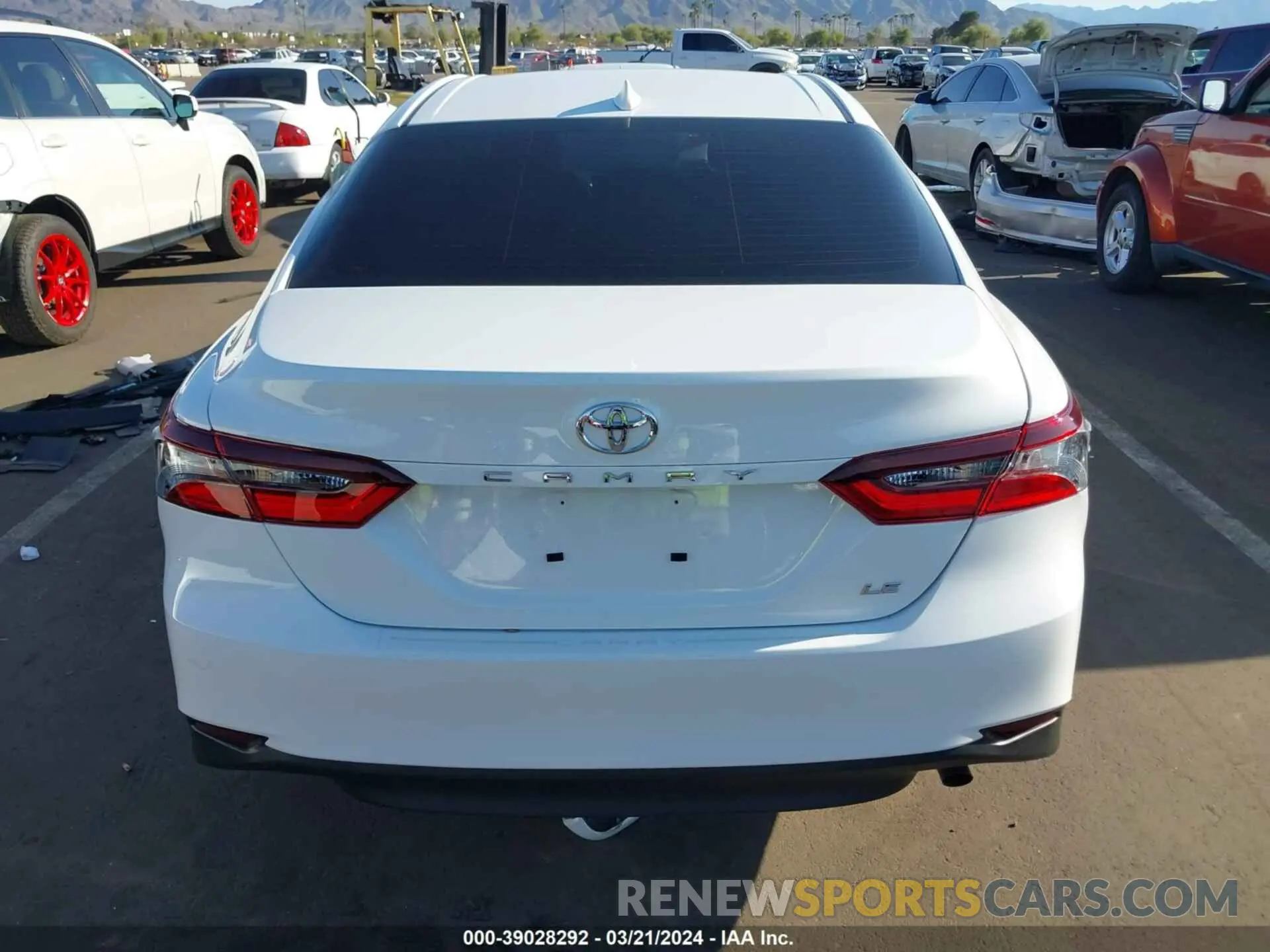 16 fotografías del automóvil dañado 4T1C11AK3PU182825 TOYOTA CAMRY 2023