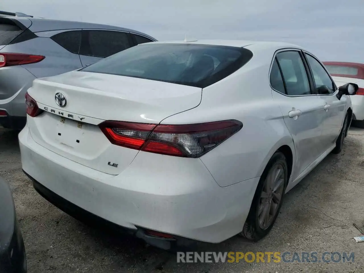 3 fotografías del automóvil dañado 4T1C11AK3PU802475 TOYOTA CAMRY 2023