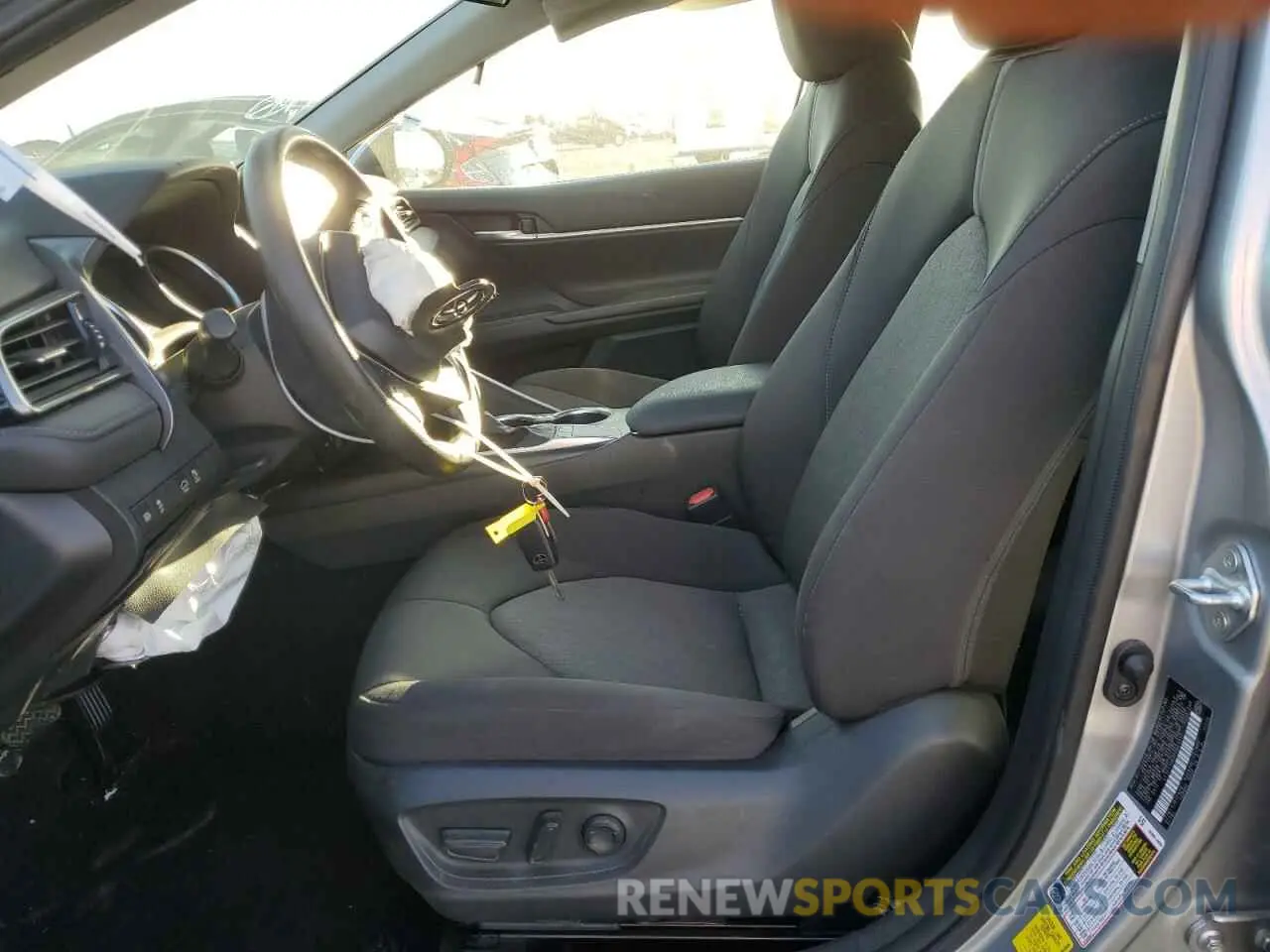 7 fotografías del automóvil dañado 4T1C11AK3PU821317 TOYOTA CAMRY 2023