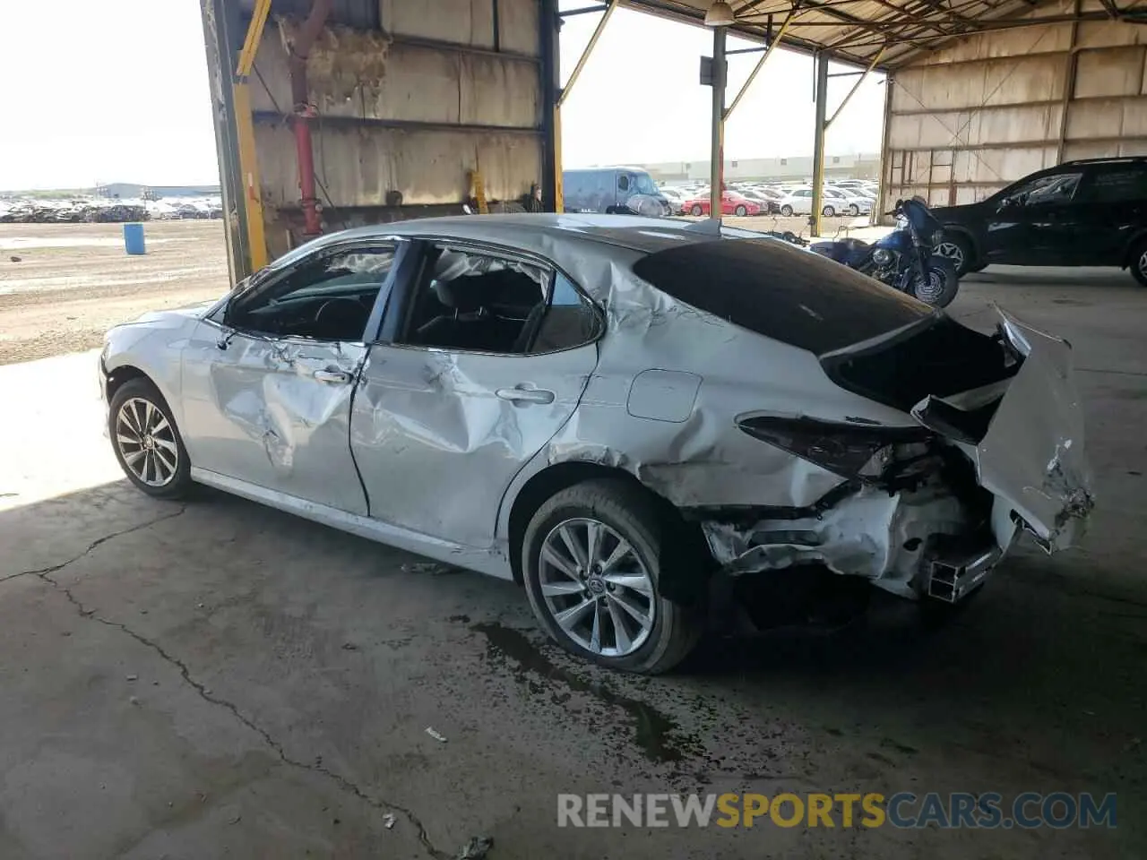 2 fotografías del automóvil dañado 4T1C11AK4PU138994 TOYOTA CAMRY 2023
