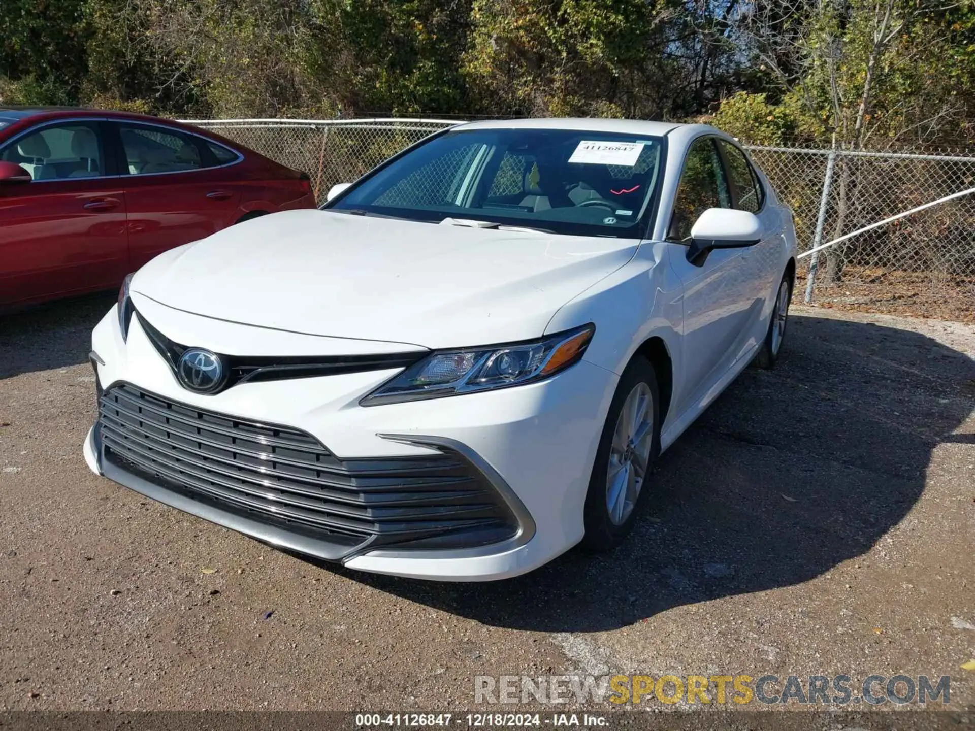 2 fotografías del automóvil dañado 4T1C11AK4PU154631 TOYOTA CAMRY 2023