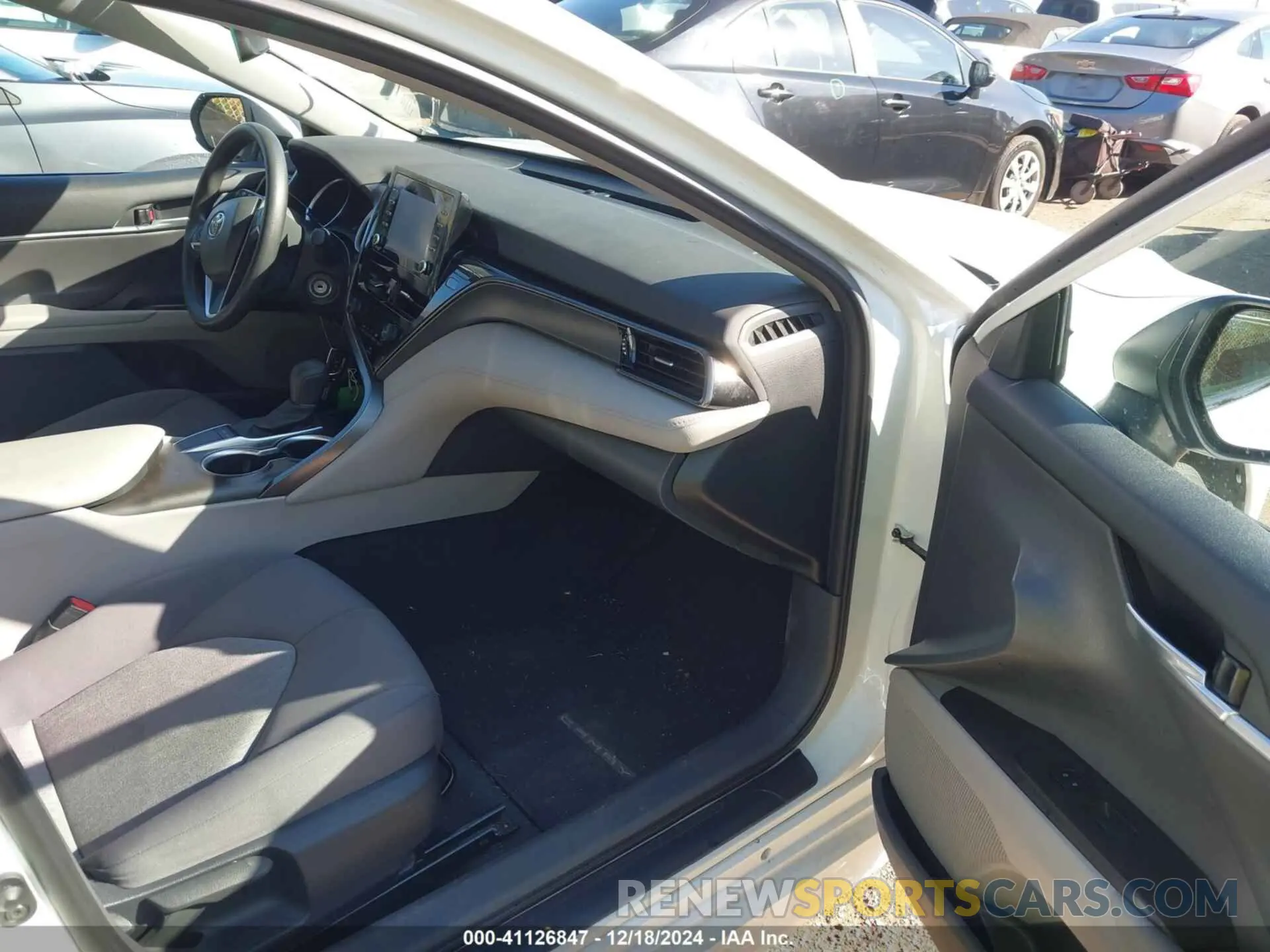 5 fotografías del automóvil dañado 4T1C11AK4PU154631 TOYOTA CAMRY 2023