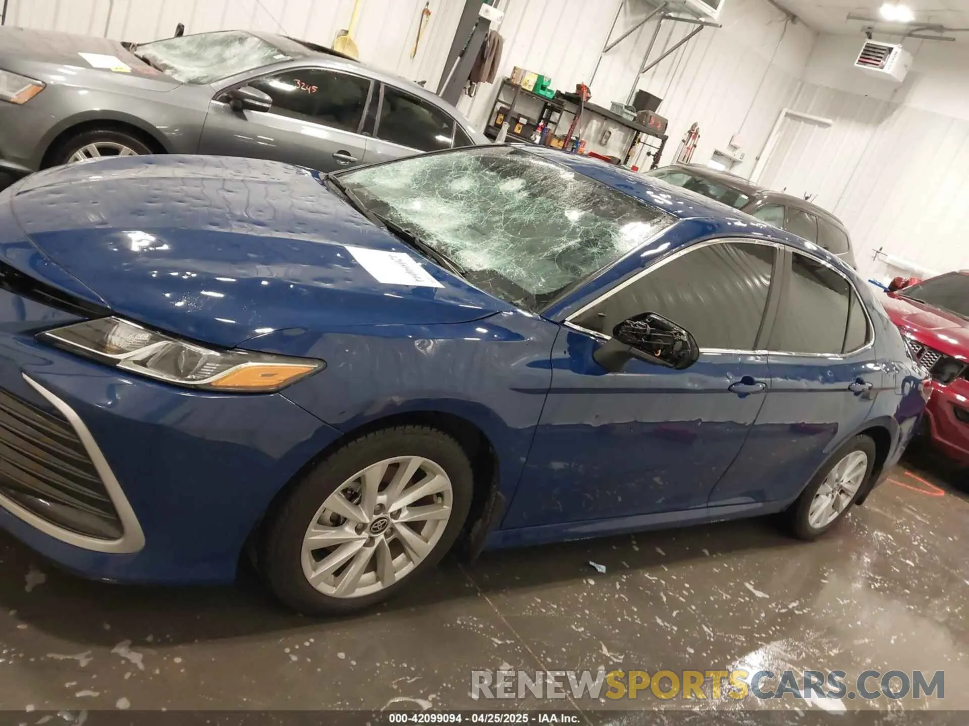 14 fotografías del automóvil dañado 4T1C11AK4PU178007 TOYOTA CAMRY 2023