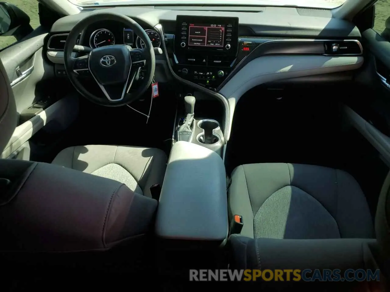 8 fotografías del automóvil dañado 4T1C11AK4PU752802 TOYOTA CAMRY 2023