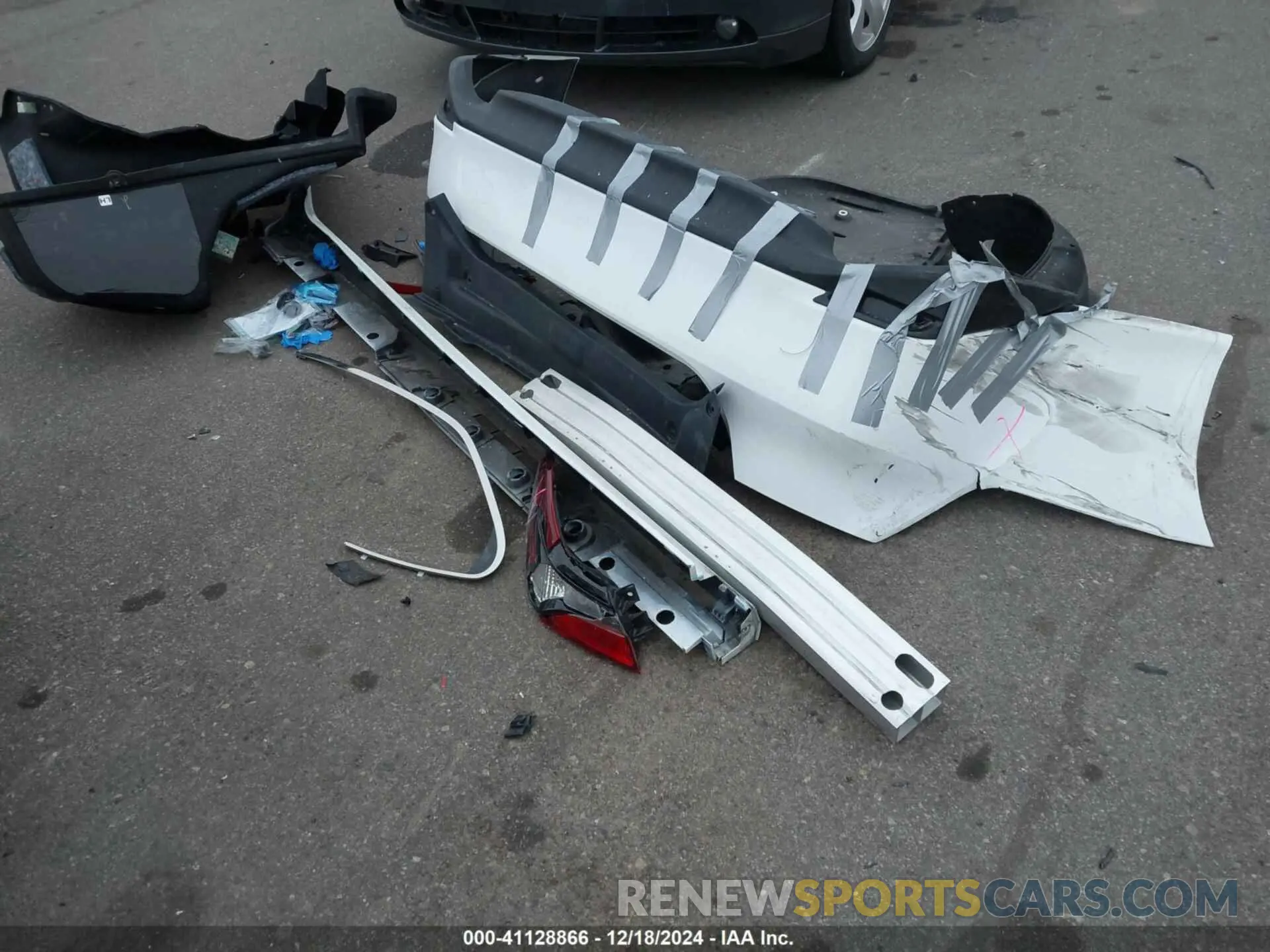 12 fotografías del automóvil dañado 4T1C11AK5PU084735 TOYOTA CAMRY 2023