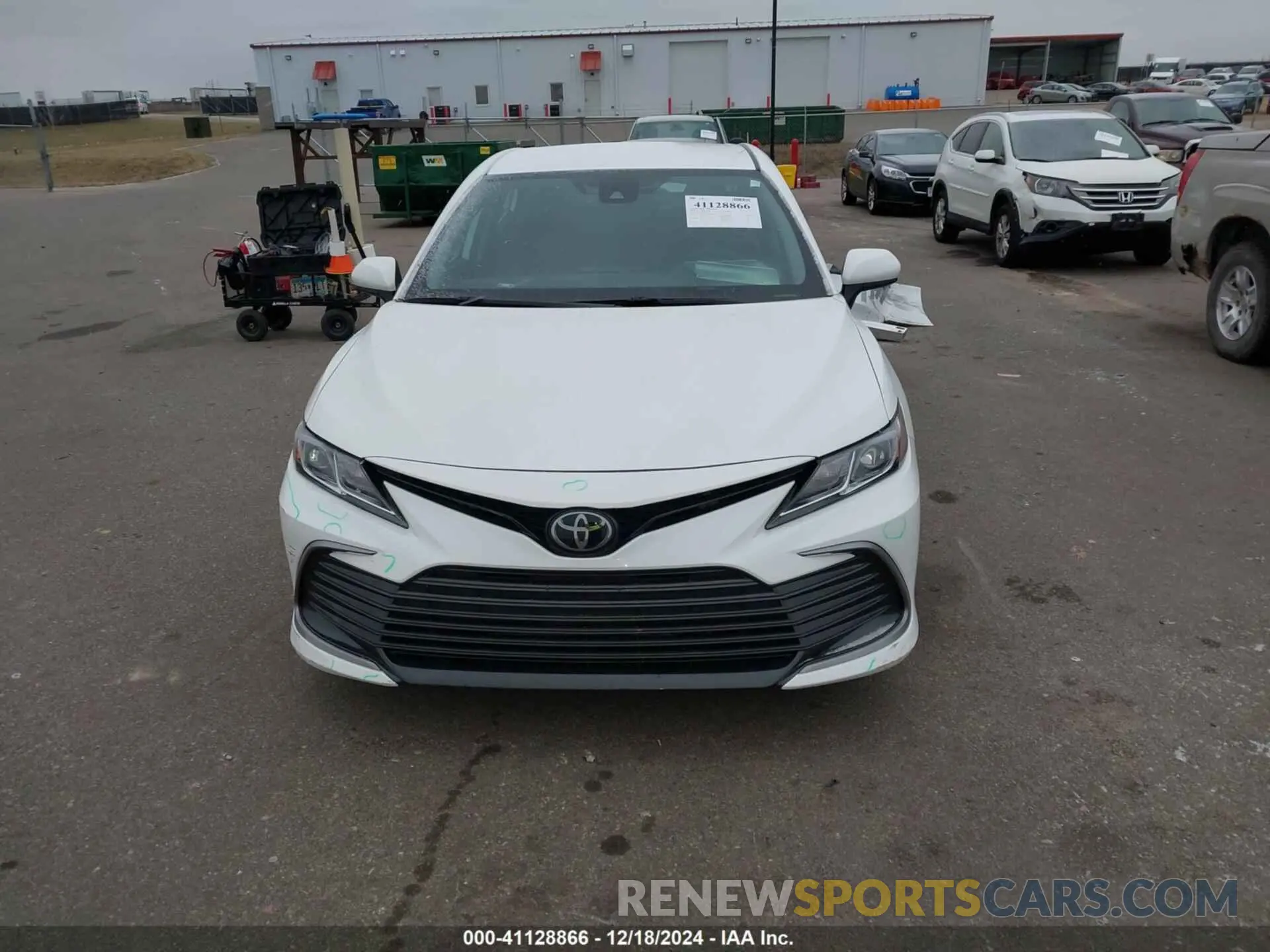 13 fotografías del automóvil dañado 4T1C11AK5PU084735 TOYOTA CAMRY 2023