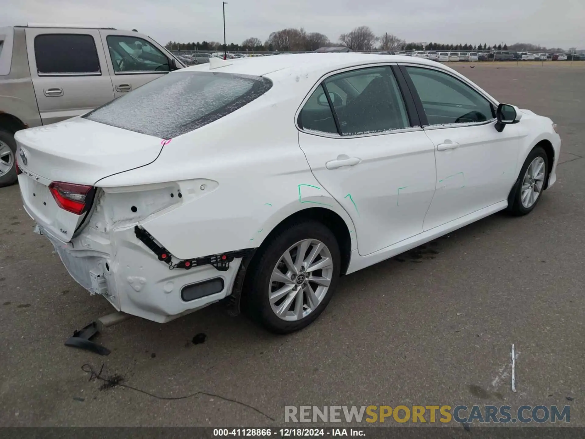 4 fotografías del automóvil dañado 4T1C11AK5PU084735 TOYOTA CAMRY 2023