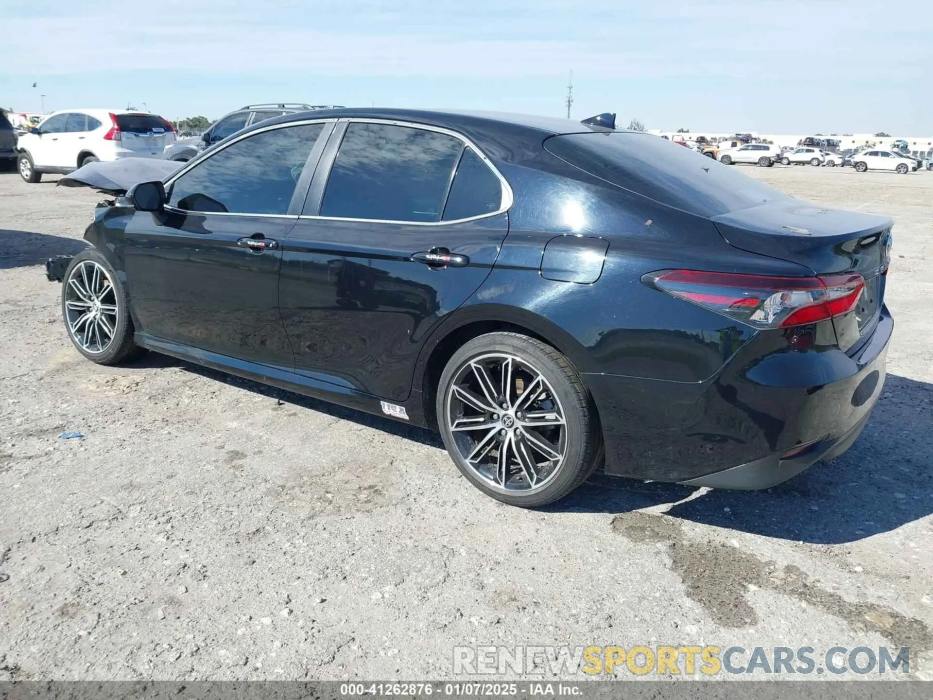 3 fotografías del automóvil dañado 4T1C11AK5PU085867 TOYOTA CAMRY 2023