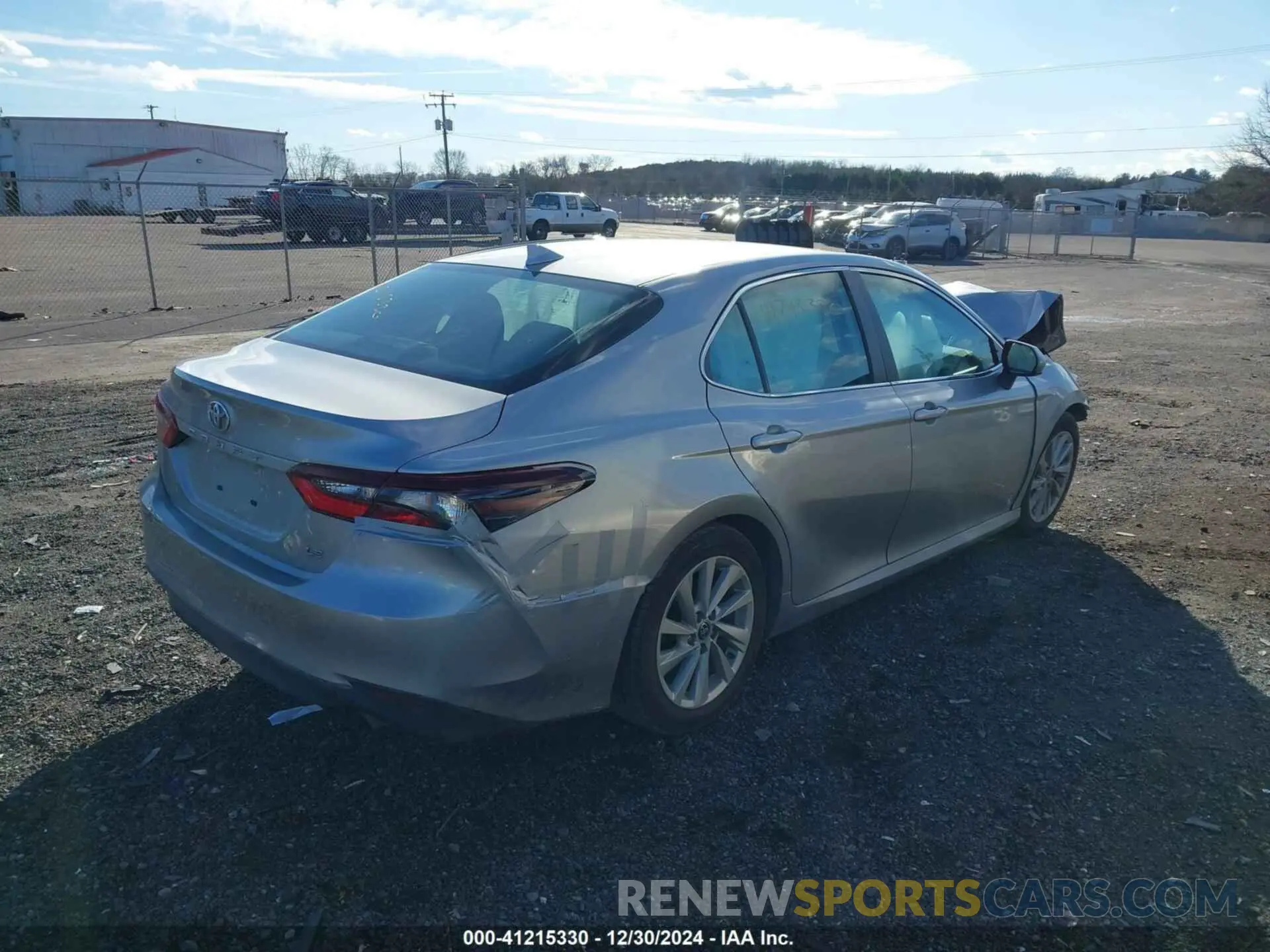 4 fotografías del automóvil dañado 4T1C11AK5PU087005 TOYOTA CAMRY 2023