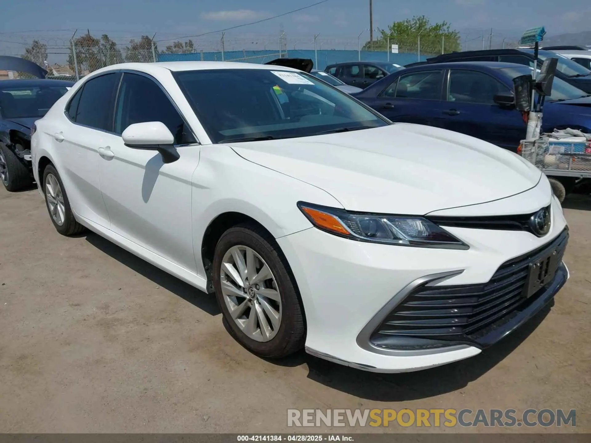 1 fotografías del automóvil dañado 4T1C11AK5PU090955 TOYOTA CAMRY 2023