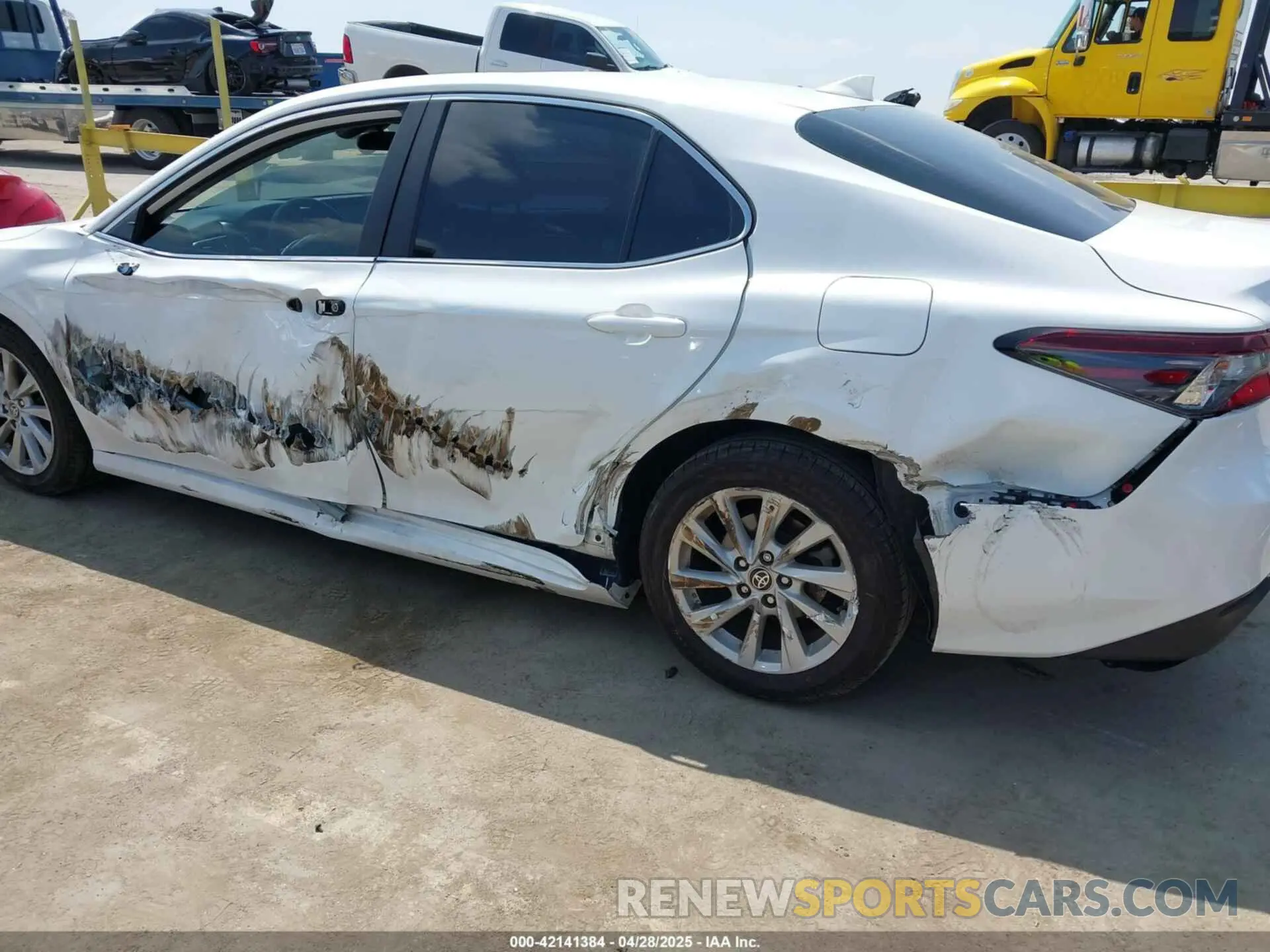 6 fotografías del automóvil dañado 4T1C11AK5PU090955 TOYOTA CAMRY 2023