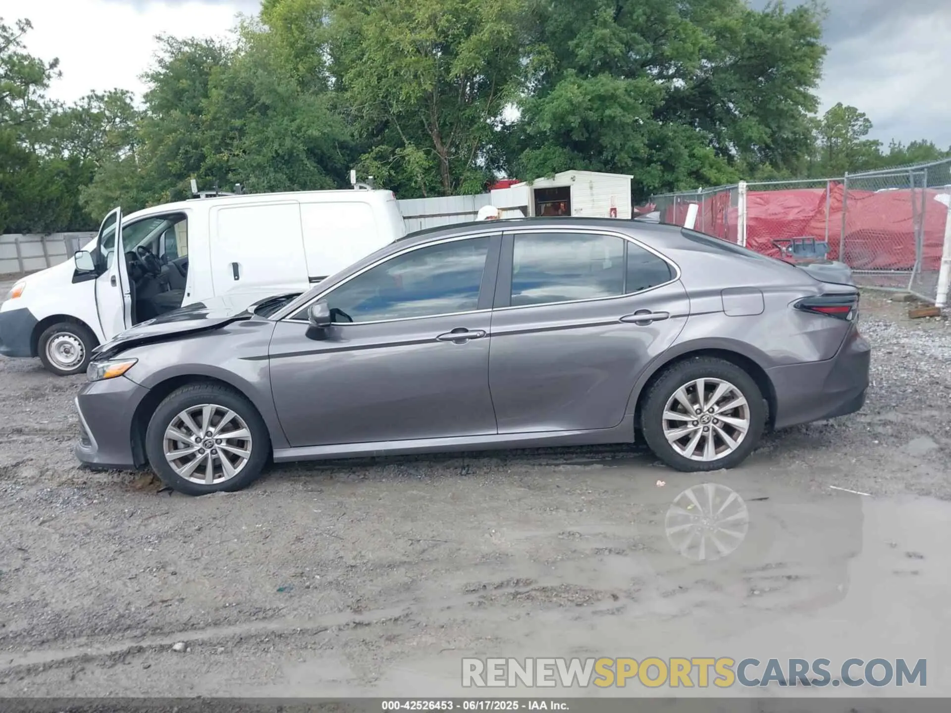 15 fotografías del automóvil dañado 4T1C11AK5PU106684 TOYOTA CAMRY 2023