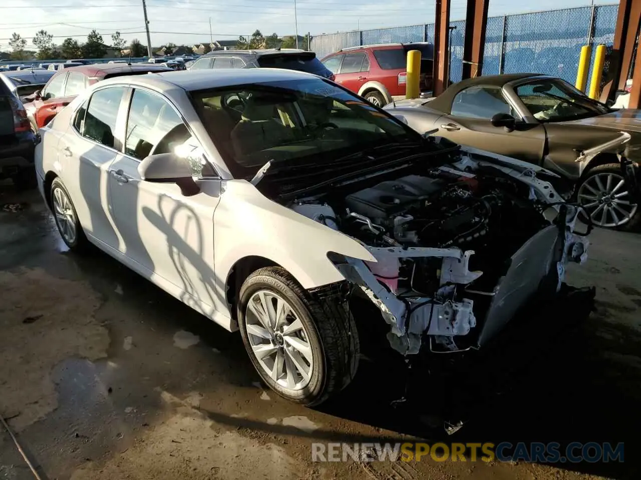 4 fotografías del automóvil dañado 4T1C11AK5PU110122 TOYOTA CAMRY 2023