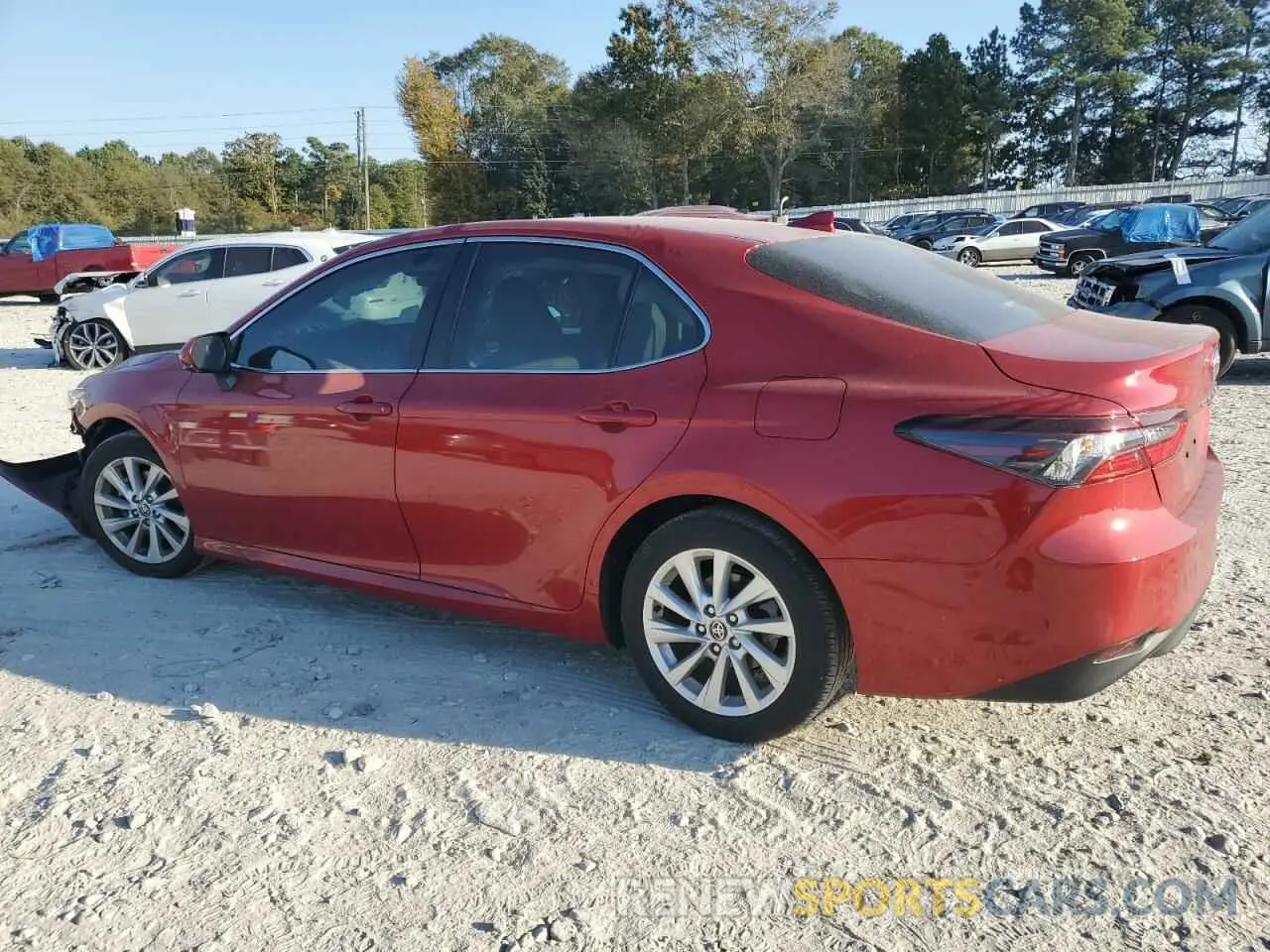 2 fotografías del automóvil dañado 4T1C11AK5PU110251 TOYOTA CAMRY 2023