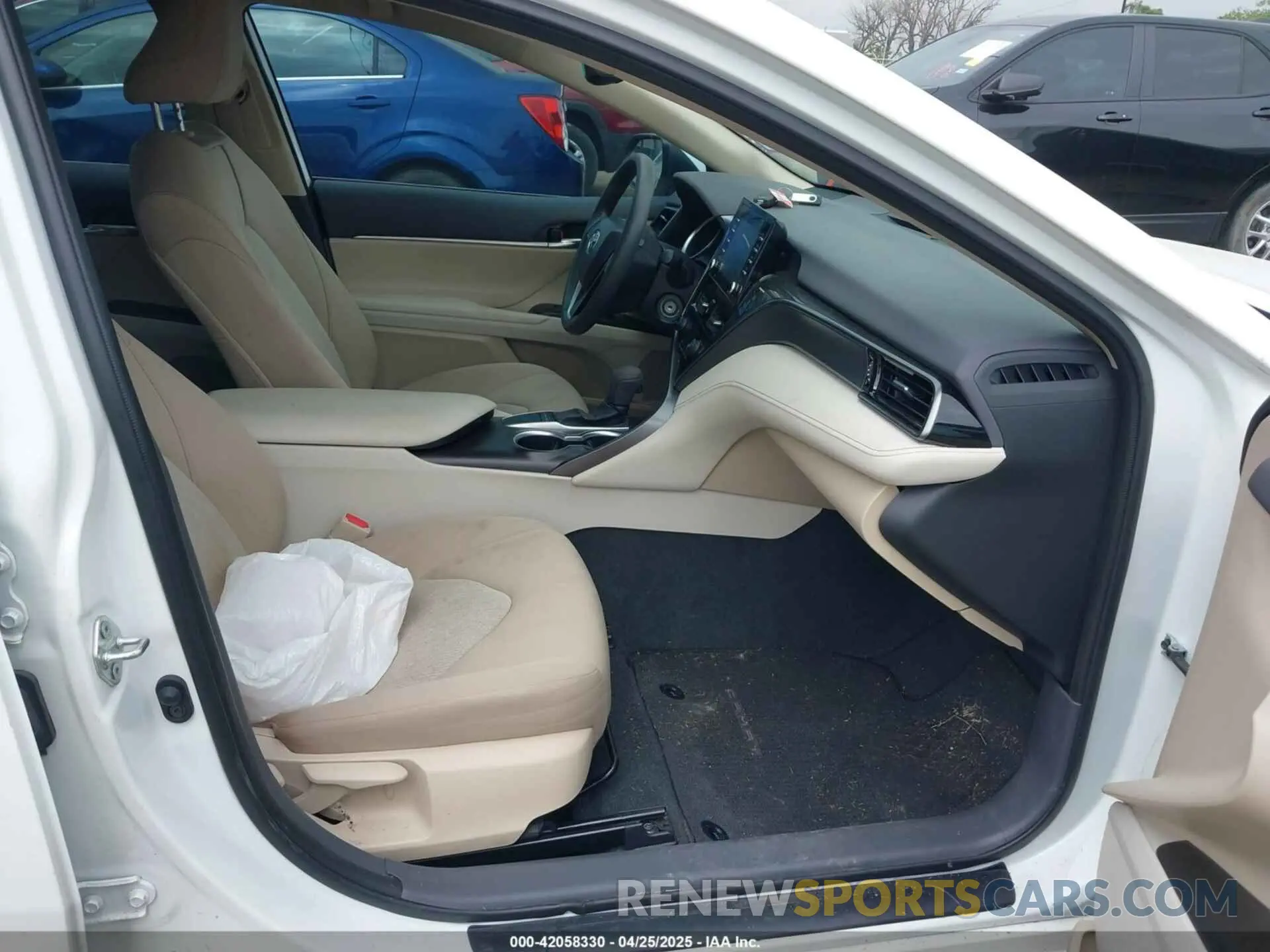 5 fotografías del automóvil dañado 4T1C11AK5PU125011 TOYOTA CAMRY 2023