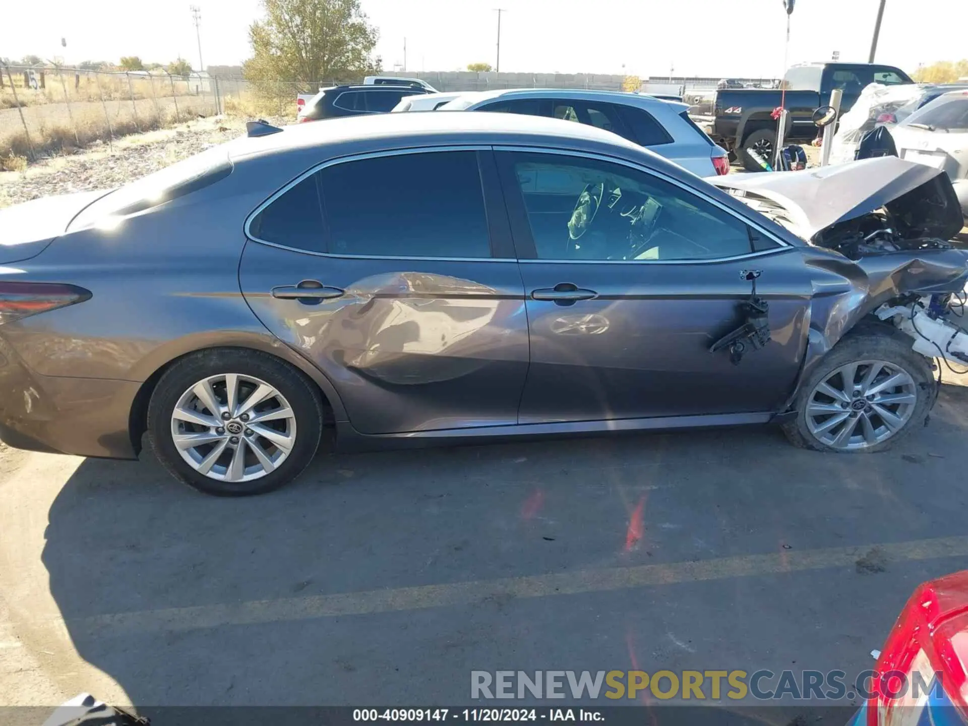 14 fotografías del automóvil dañado 4T1C11AK5PU143122 TOYOTA CAMRY 2023