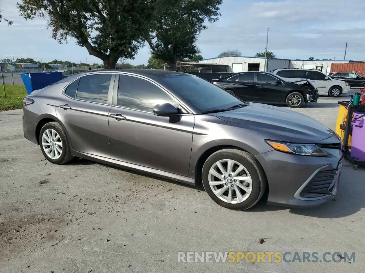 4 fotografías del automóvil dañado 4T1C11AK5PU179909 TOYOTA CAMRY 2023