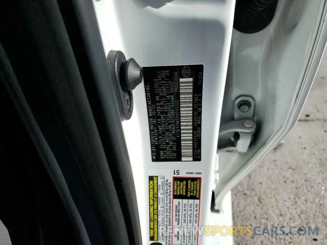 12 fotografías del automóvil dañado 4T1C11AK5PU745132 TOYOTA CAMRY 2023