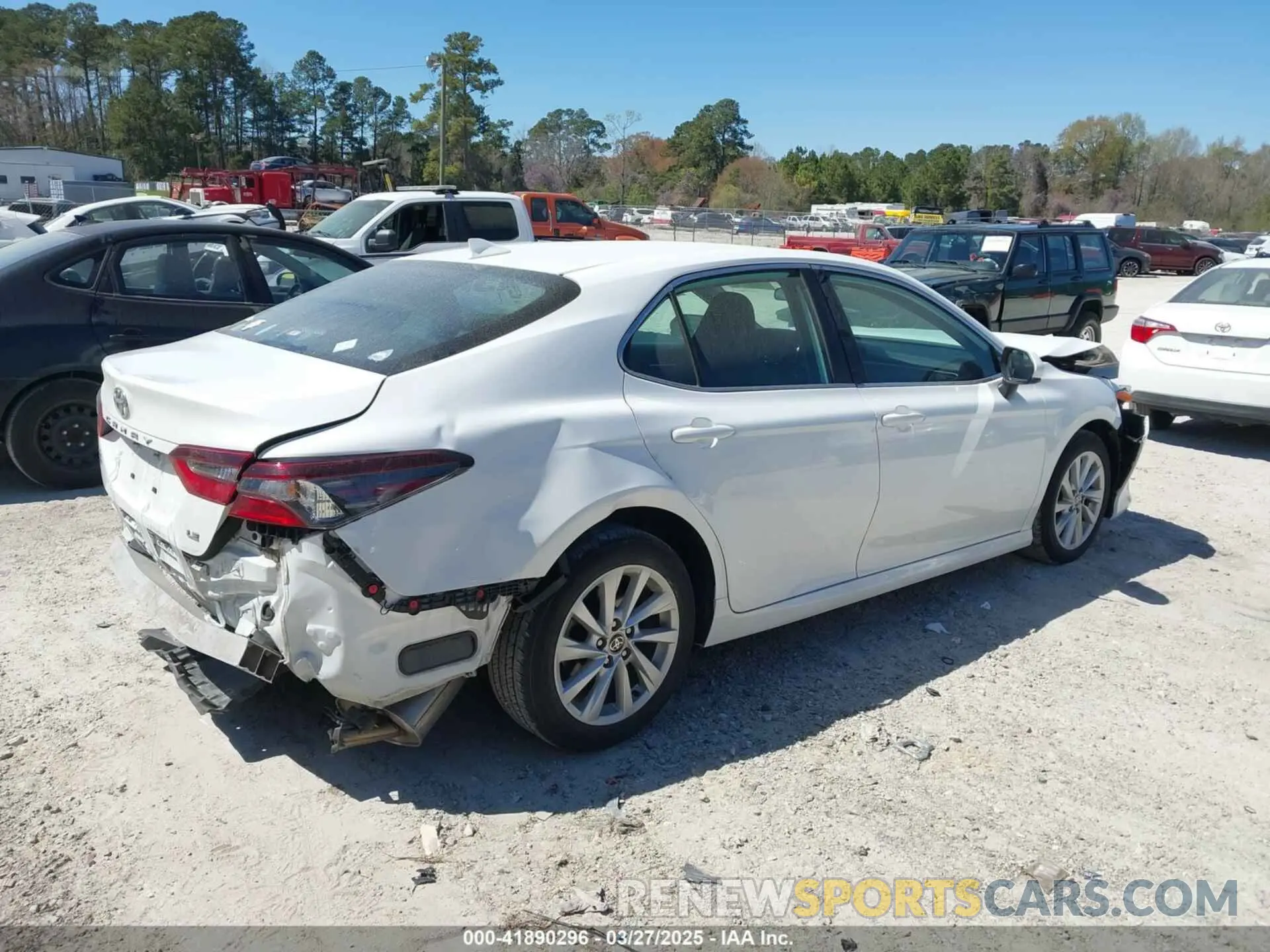 4 fotografías del automóvil dañado 4T1C11AK6PU129178 TOYOTA CAMRY 2023