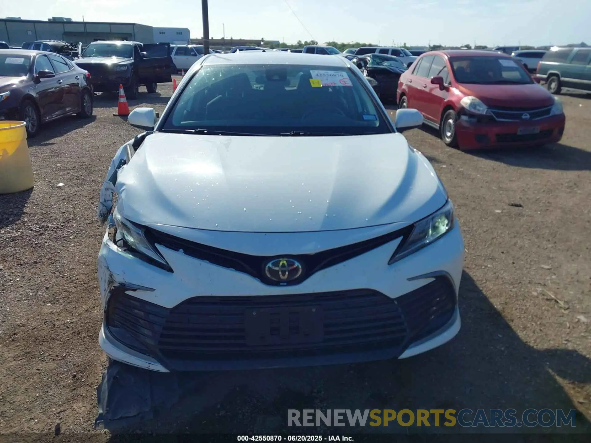 12 fotografías del automóvil dañado 4T1C11AK6PU141475 TOYOTA CAMRY 2023